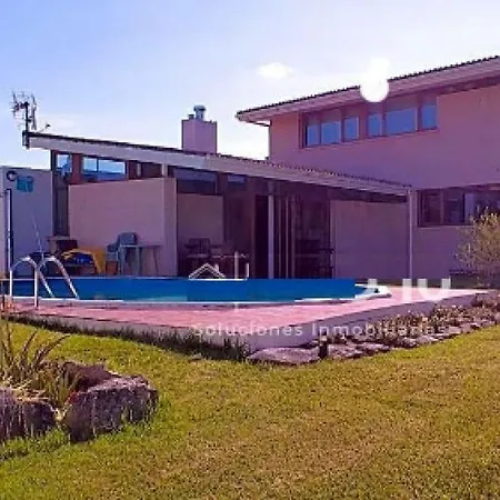 Chalet Con Piscina Cerca De Playas De * Vigo