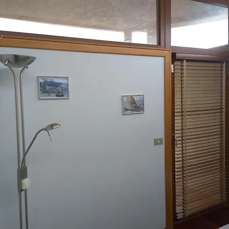 Chalet Con Piscina Cerca De Playas De *