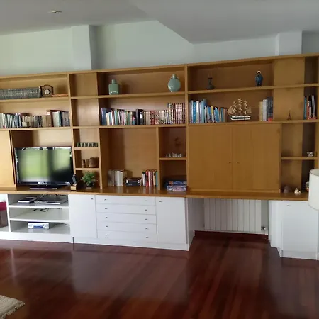 Chalet Con Piscina Cerca De Playas De Holiday home