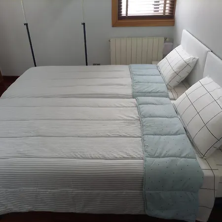Holiday home Chalet Con Piscina Cerca De Playas De