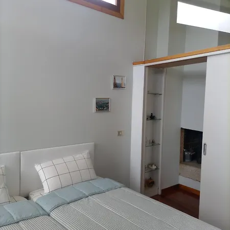 Chalet Con Piscina Cerca De Playas De * Vigo