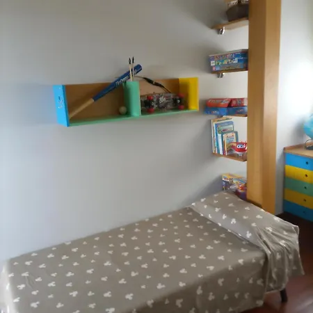 Holiday home Chalet Con Piscina Cerca De Playas De Vigo